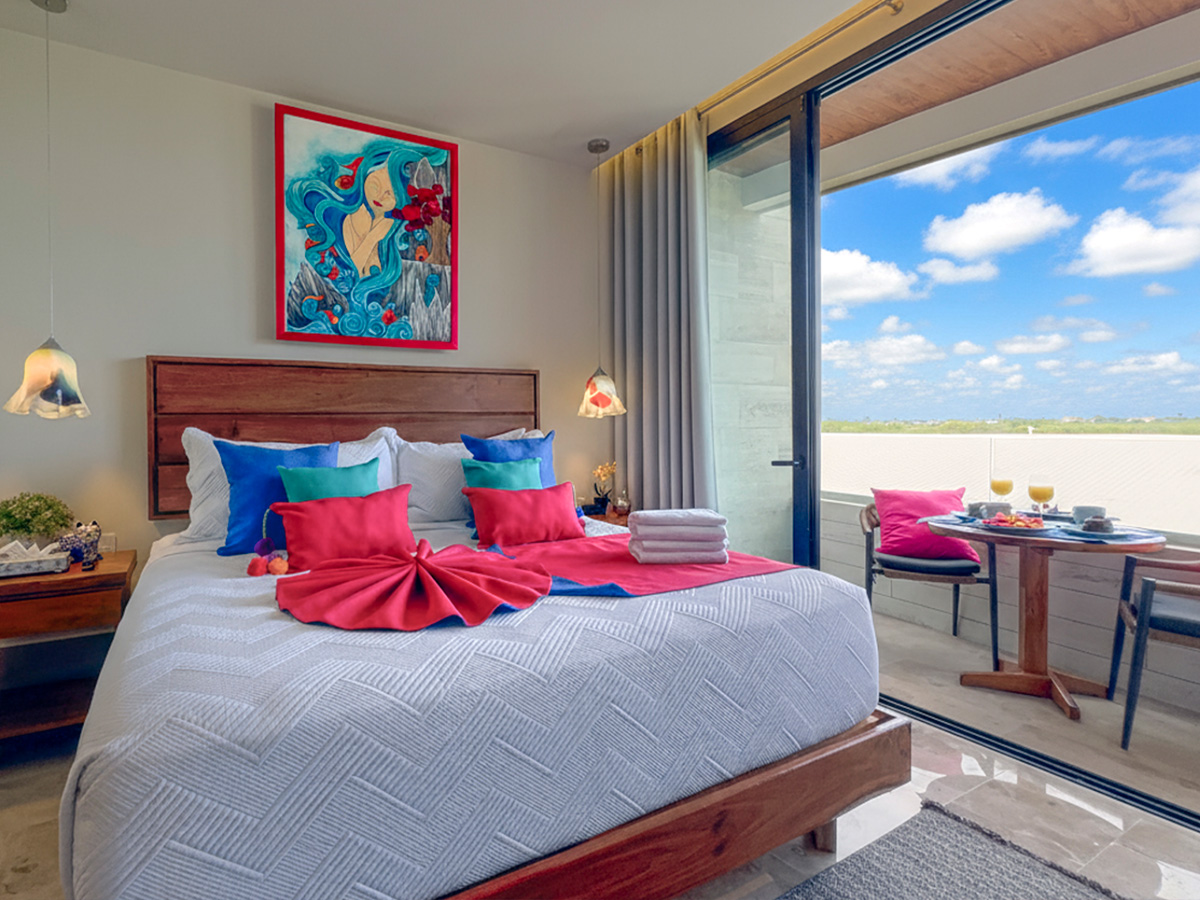 Bright beachfront studio at Casa La Aurora with ocean view in Puerto Morelos